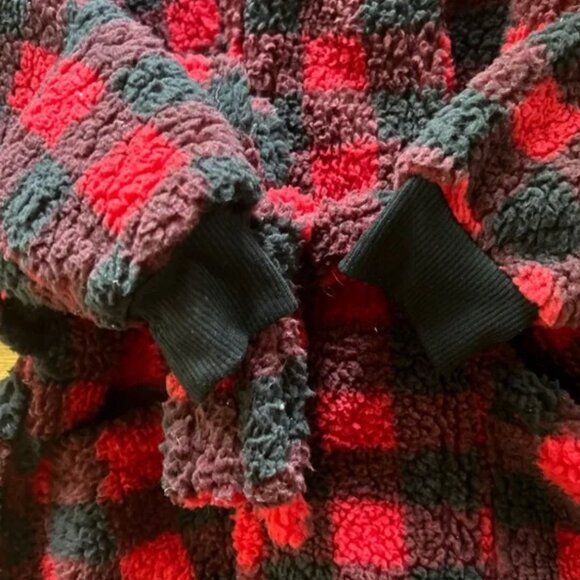 American Eagle Robe Red Black Check Buffalo Holiday Cozy Sherpa Blanket Hood - Picture 2 of 5